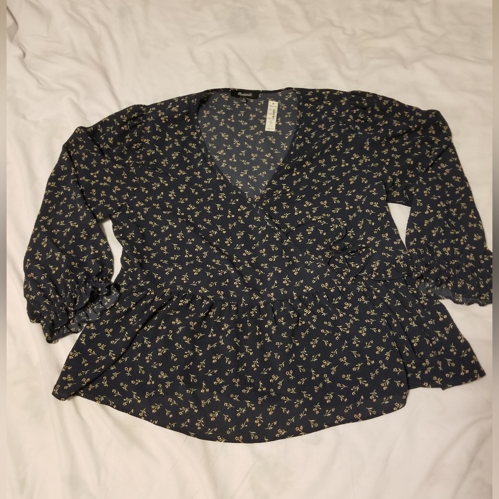 NWT Madewell Women's Wrap Blouse Size  XL Floral V-Neck 3/4 Sleeve Navy - Picture 2 of 12